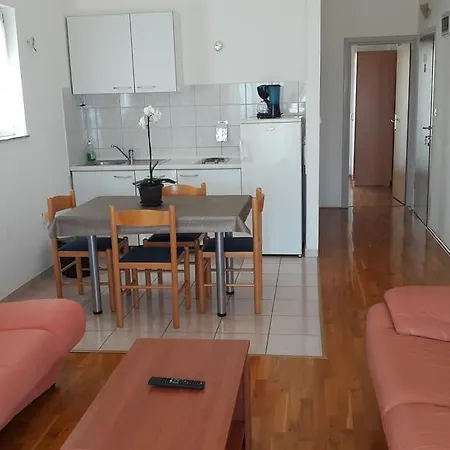 Drmac Apartment *
